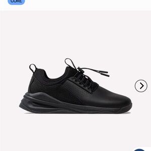 Women’s Black Athletic Shoes